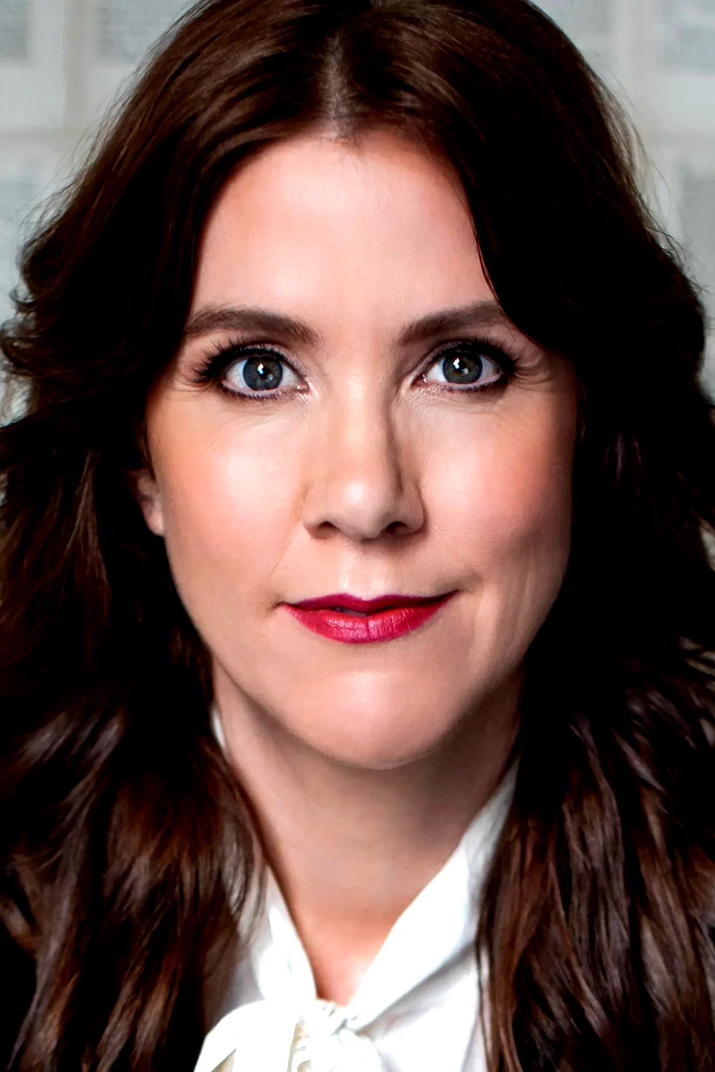  Belinda Bromilow
