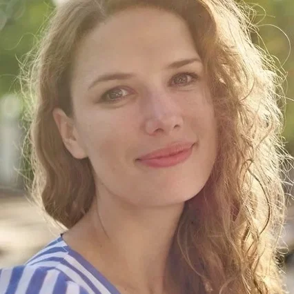 Anna Arlanova
