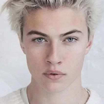  Lucky Blue Smith