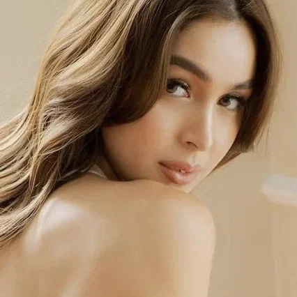  Julia Barretto