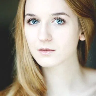  Mylene Bude
