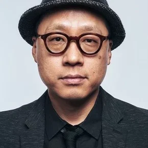 Photo star :  Kim Seong-hoon