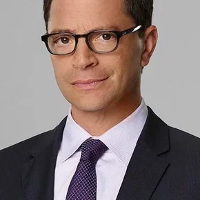 Photo star : Joshua Malina