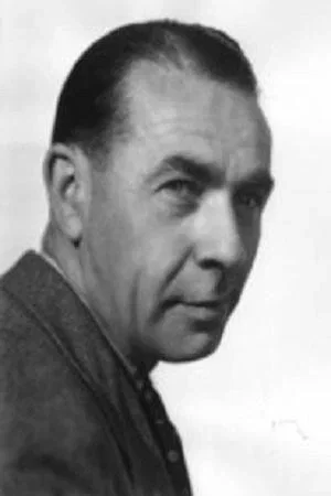  Montgomery Tully photo