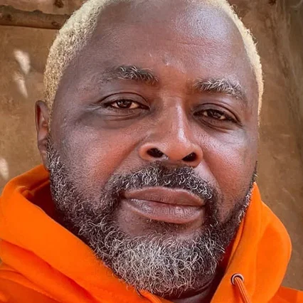  Bienvenu Roland Mvoe