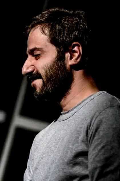  Ebrahim Azizi