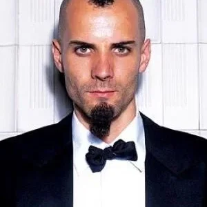  Oliver Riedel