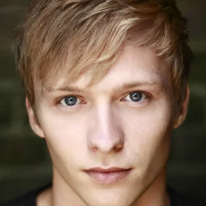 Photo star :  Will Tudor