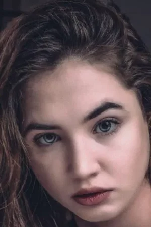  Anna Clary photo