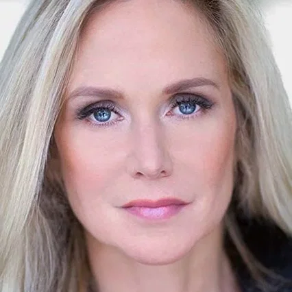  Sheila Ball