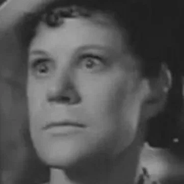  Joan Kemp-Welch