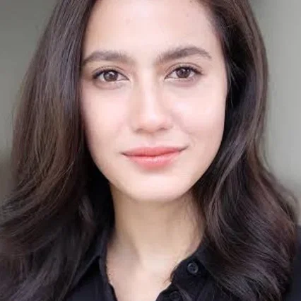  Pevita Pearce