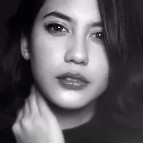 Photo star :  Pevita Pearce