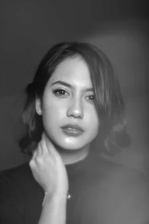  Pevita Pearce photo