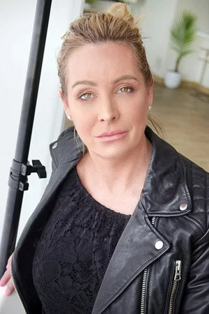  Onalee Ames photo