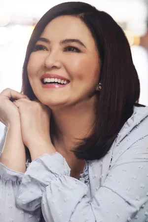  Lorna Tolentino