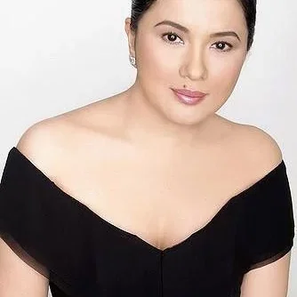  Lorna Tolentino
