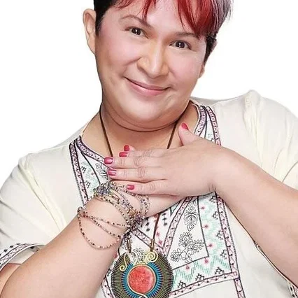  Janice De Belen