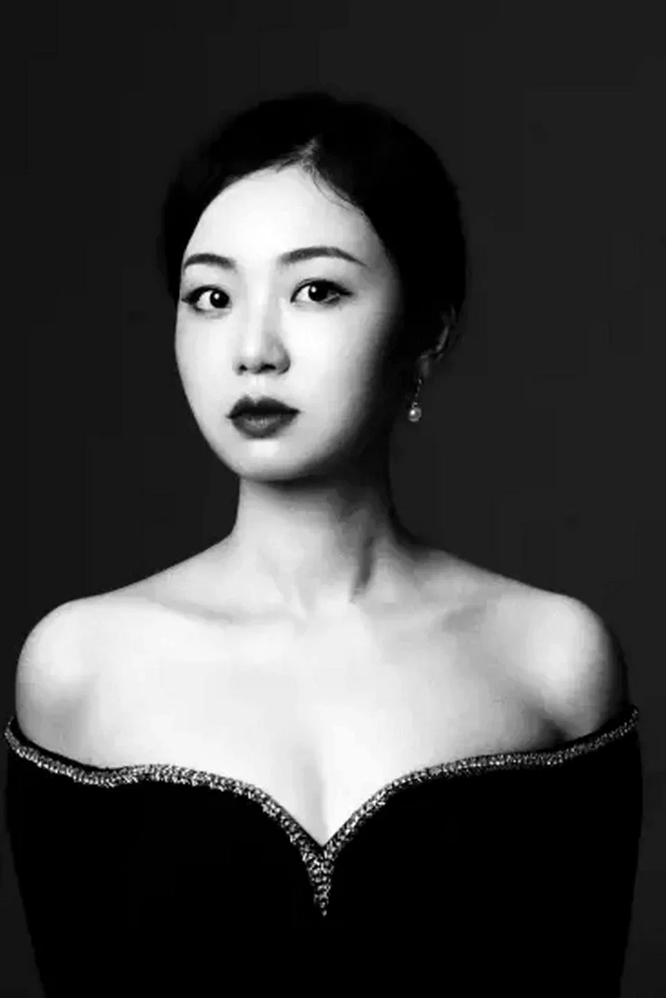  Ying Fang
