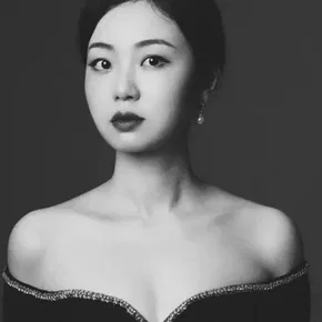 Photo star :  Ying Fang