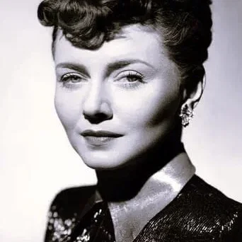  Lenore Aubert