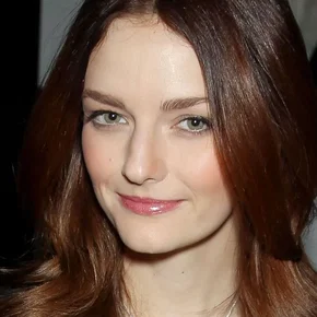 Photo star :  Lydia Hearst