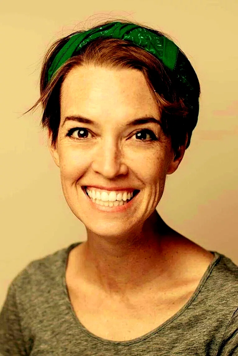  Mary Mack