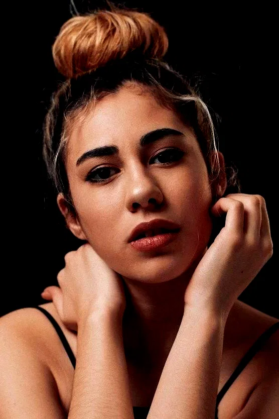  Aina Quiñones