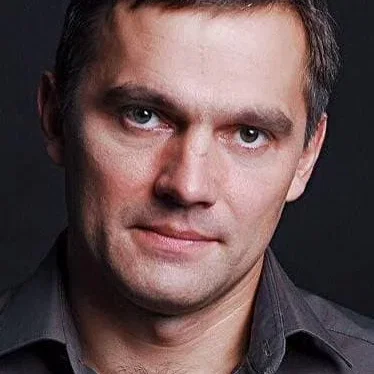  Roman Semysal
