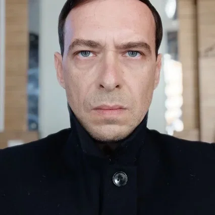  Євген Черников
