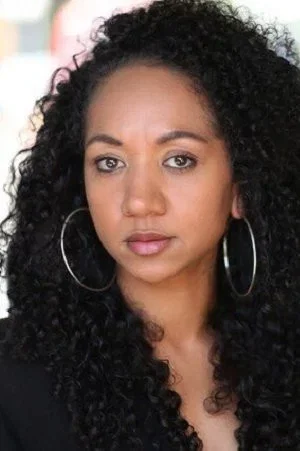  Alexandria Riley photo