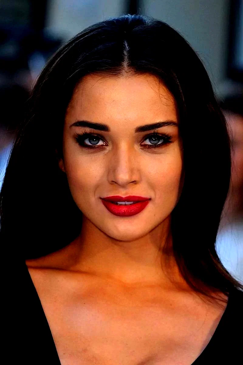  Amy Jackson