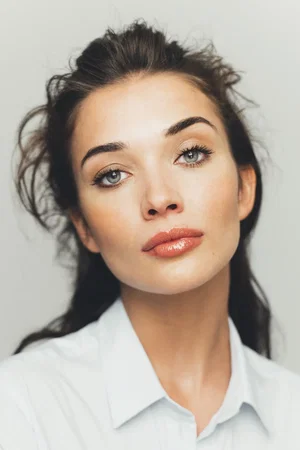 Amy Jackson