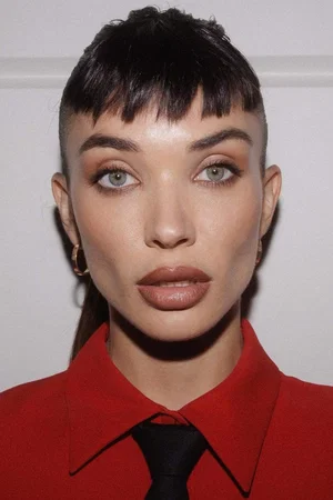  Amy Jackson photo
