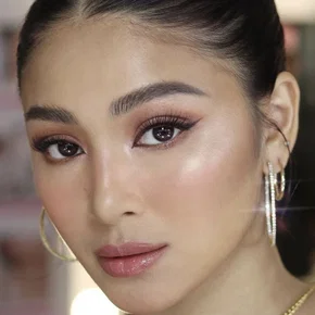 Photo star :  Nadine Lustre