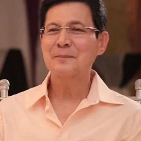 Photo star :  Tirso Cruz III
