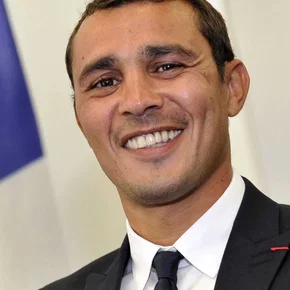 Photo star :  Brahim Asloum