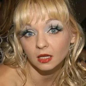 Photo star :  Julie Atlas Muz