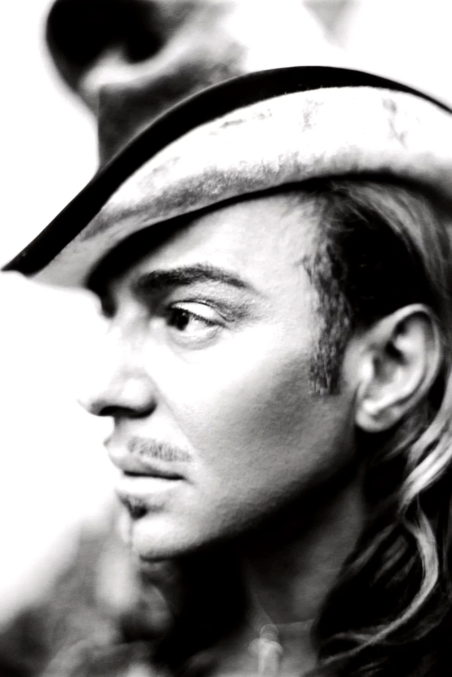  John Galliano