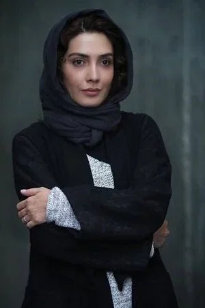  Leila Zare