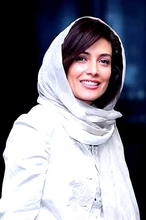  Leila Zare