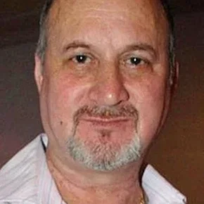 Photo star :  Raju Kher
