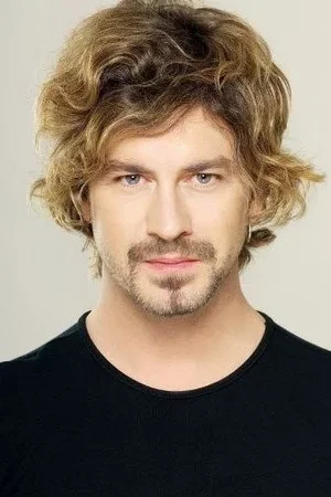  Tan Sağtürk photo