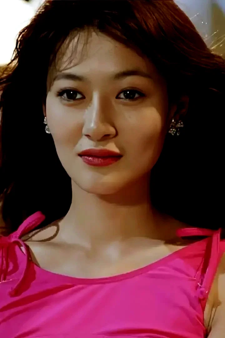  Pauline Chan