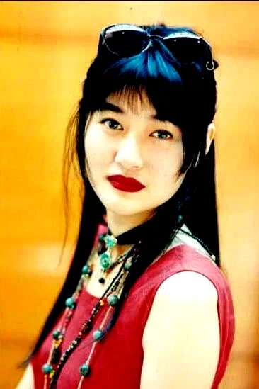  Pauline Chan