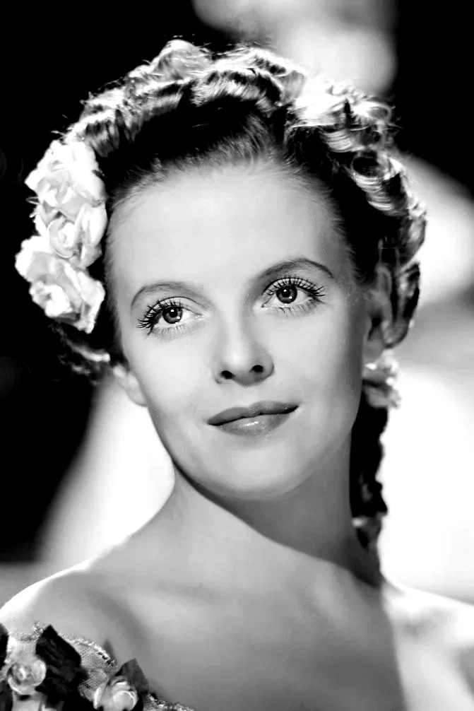  Regina Linnanheimo