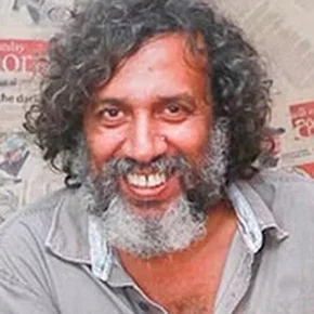 Photo star :  Sarath Kothalawala