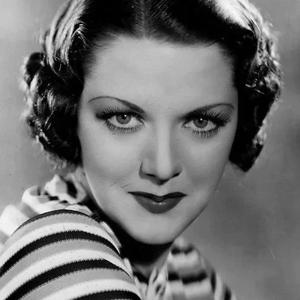  Carol Hughes