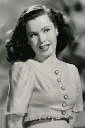  Tina Thayer