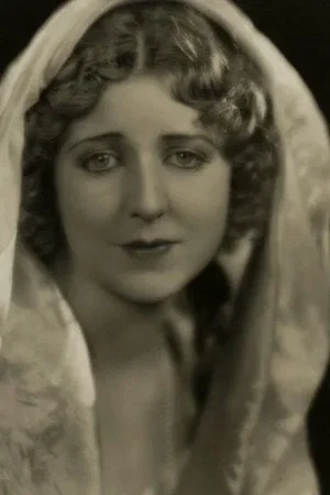  Gloria Grey